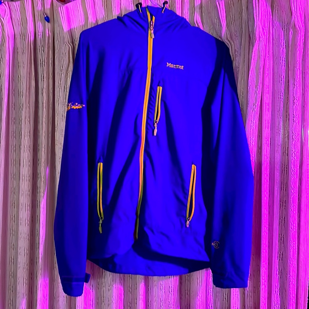 WOMANS marmot A Core inc. M3 jacket EUC LARGE